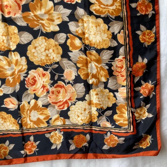 Vintage Floral Flower Womens Scarf Square Orange Brown BeigeTan Roses Hydrangeas - Picture 6 of 12